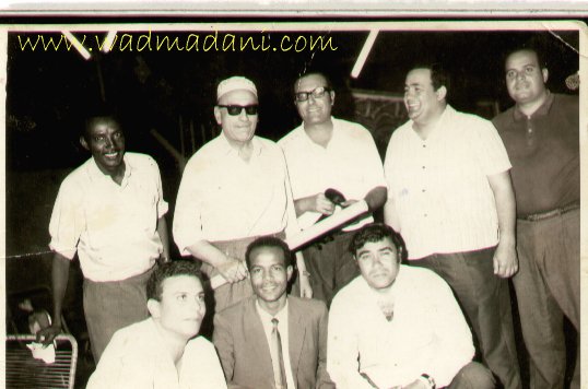 فرقة الفنانين المتحدين : مدني بقيادة محمود المليجي عام 1970م